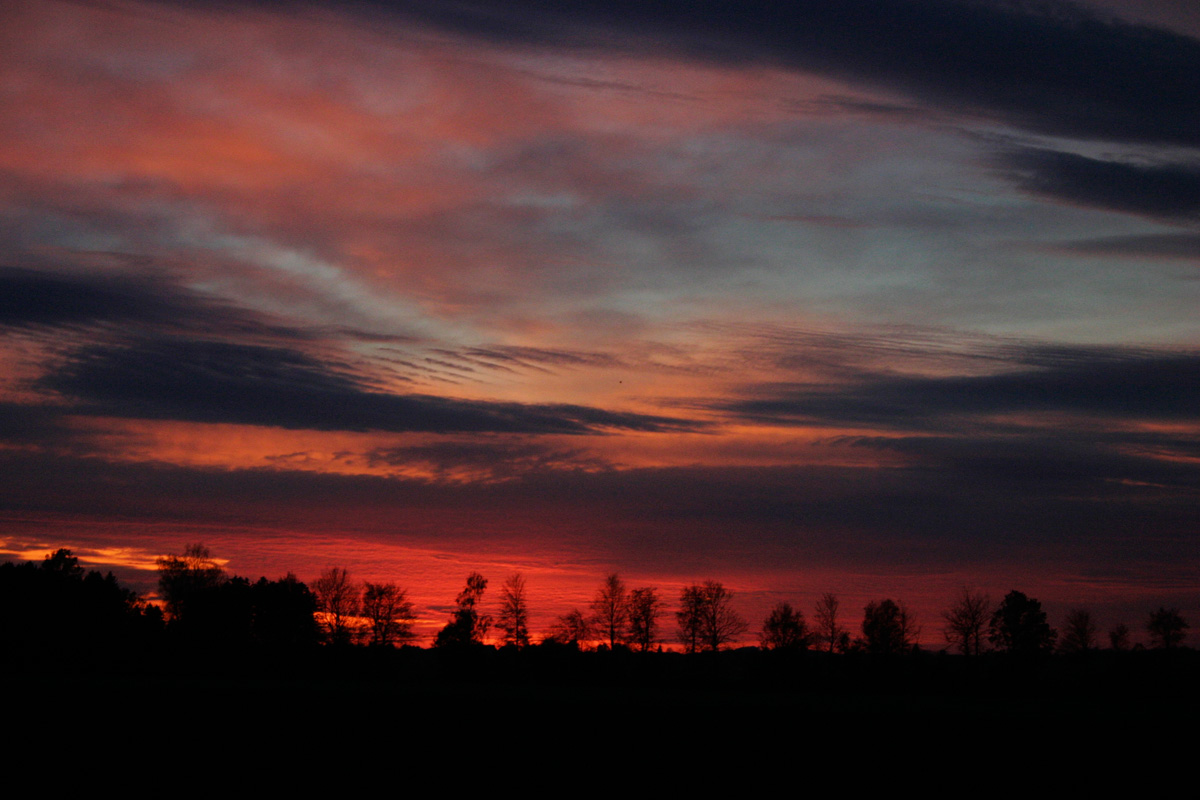 Sonnenuntergang über St. Ottilien