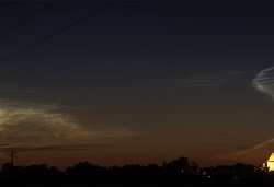 4. Juli 2014: Leuchtende Nachtwolken über Kaufering