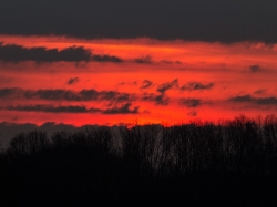 13. April 2015: Sonnenaufgang über Kaufering