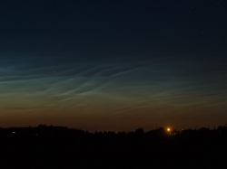 10. Juli 2015: Nachtleuchtende Wolken von Leeder