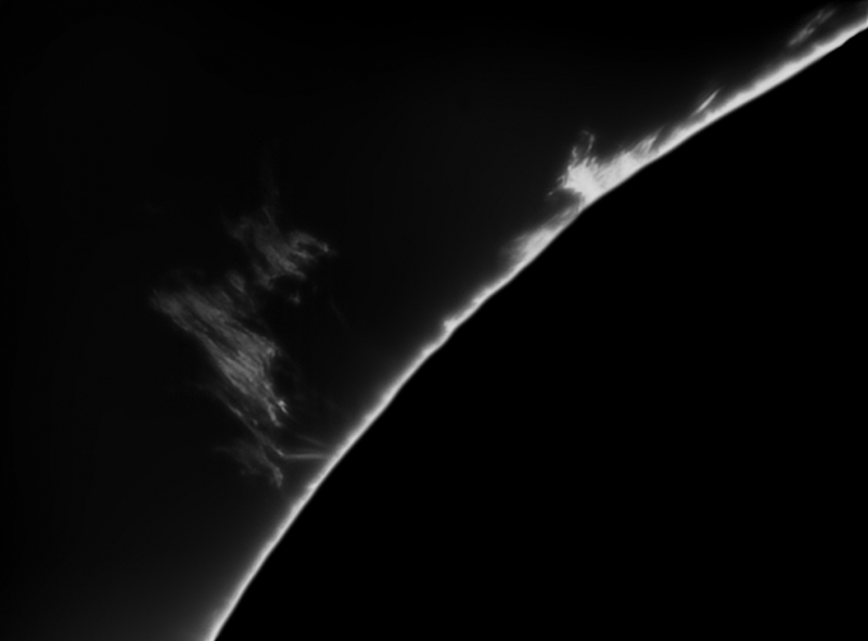 14. April 2013: Protuberanzen in H-Alpha