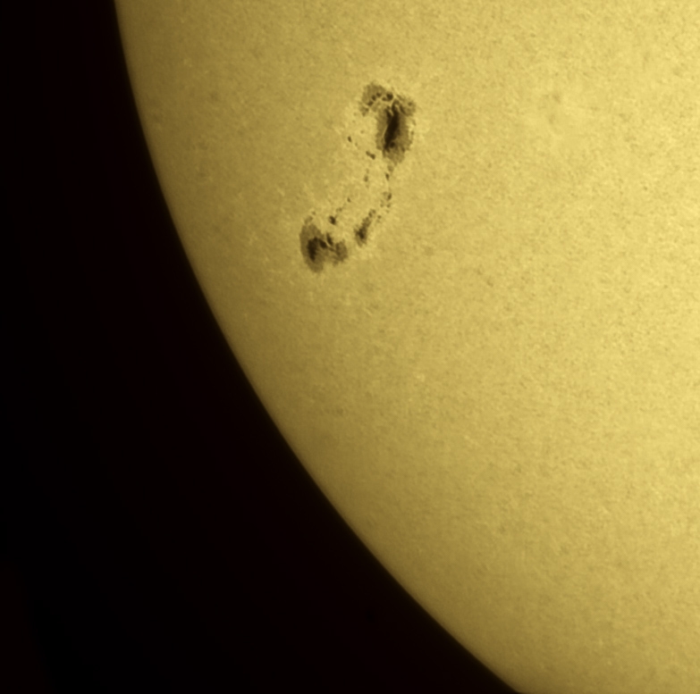 24. April 2013: Sonnenfleckengruppe AR1726 im Weißlicht