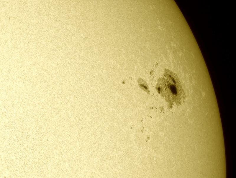 19. Oktober 2014: Weißlicht: AR12192