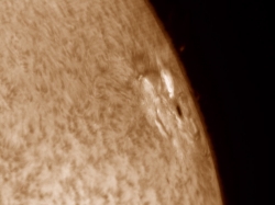 7. März 2015: AR2297 in h-alpha